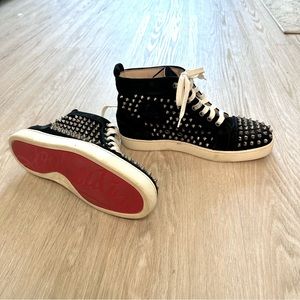 Christian Louboutin Lou Spikes high-tops - black suede silver spikes 38 / 8